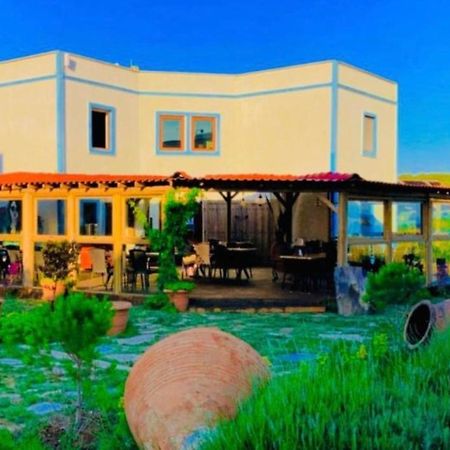 Sukha Inn Hotel & Beach Bozcaada Exterior photo