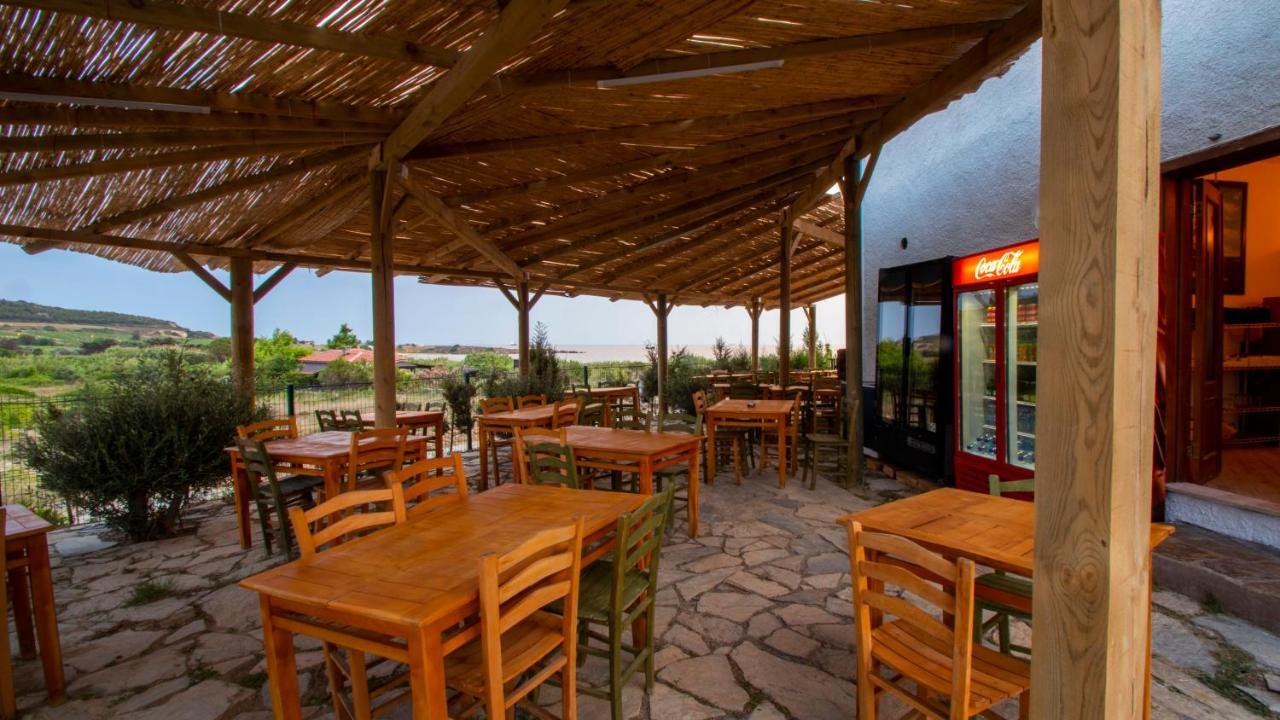 Sukha Inn Hotel & Beach Bozcaada Exterior photo