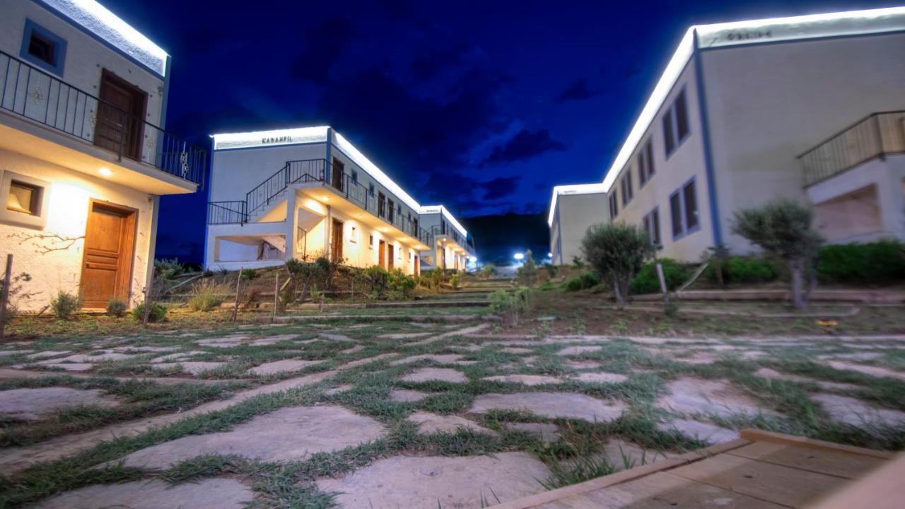 Sukha Inn Hotel & Beach Bozcaada Exterior photo