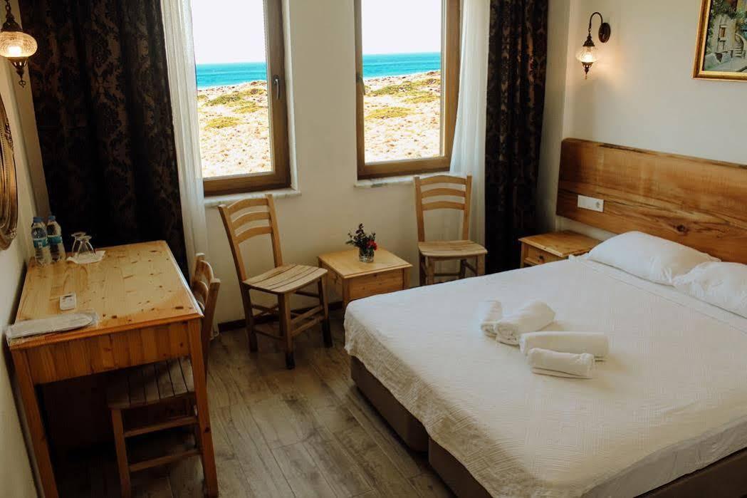 Sukha Inn Hotel & Beach Bozcaada Exterior photo