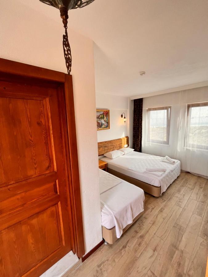 Sukha Inn Hotel & Beach Bozcaada Exterior photo